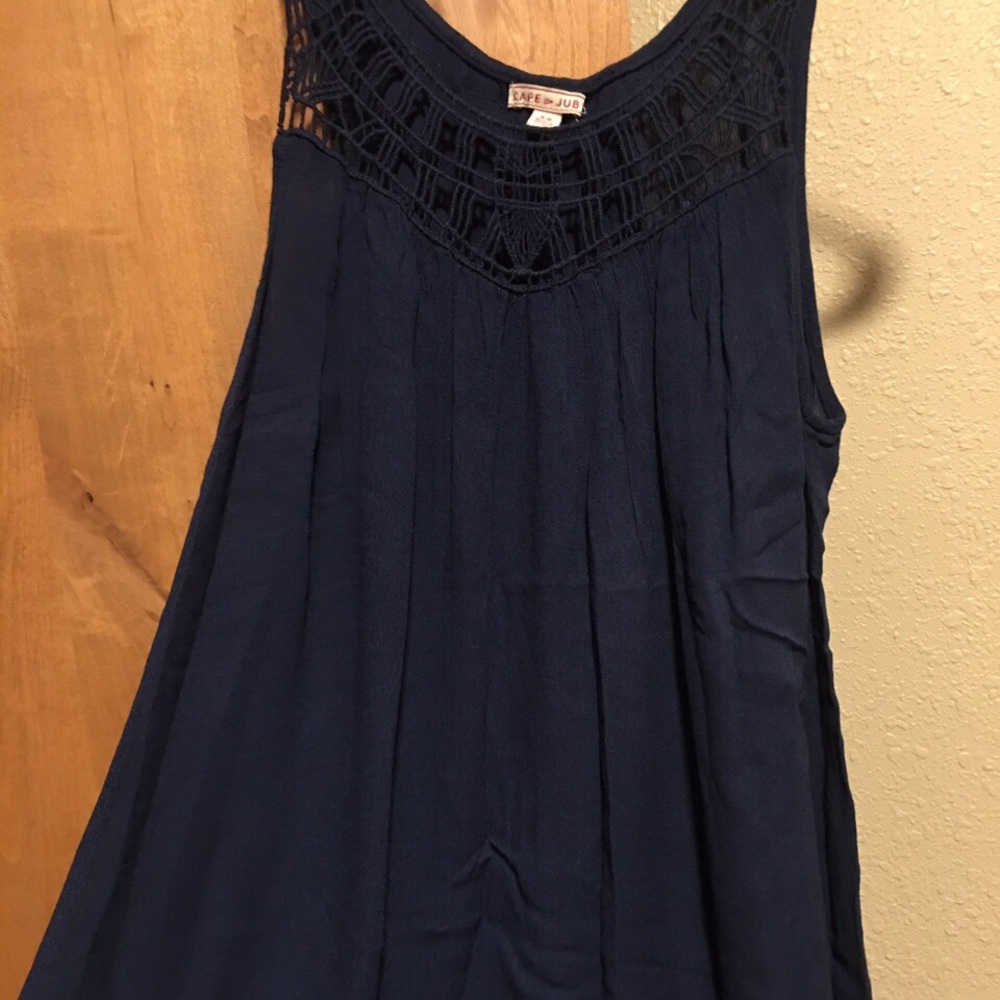 laced top